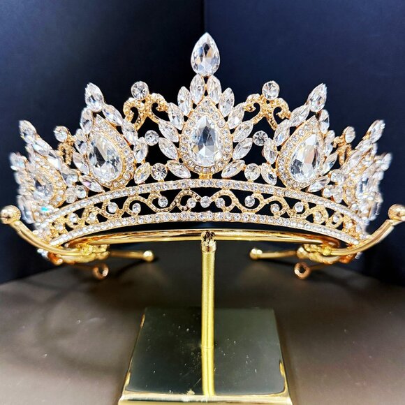 Gold Crown Crystal Tiara, Princess Crown, Gold Wedding Tiara, Wedding Crown